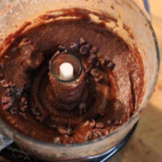 Stirring through the cacao nibs